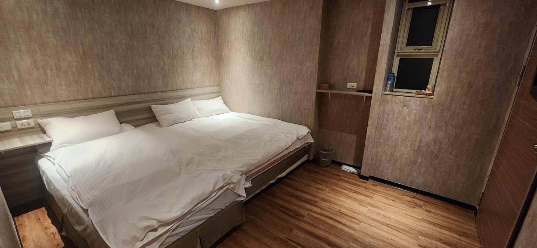 Bed and Breakfast Smile comma Taipei Esterno foto