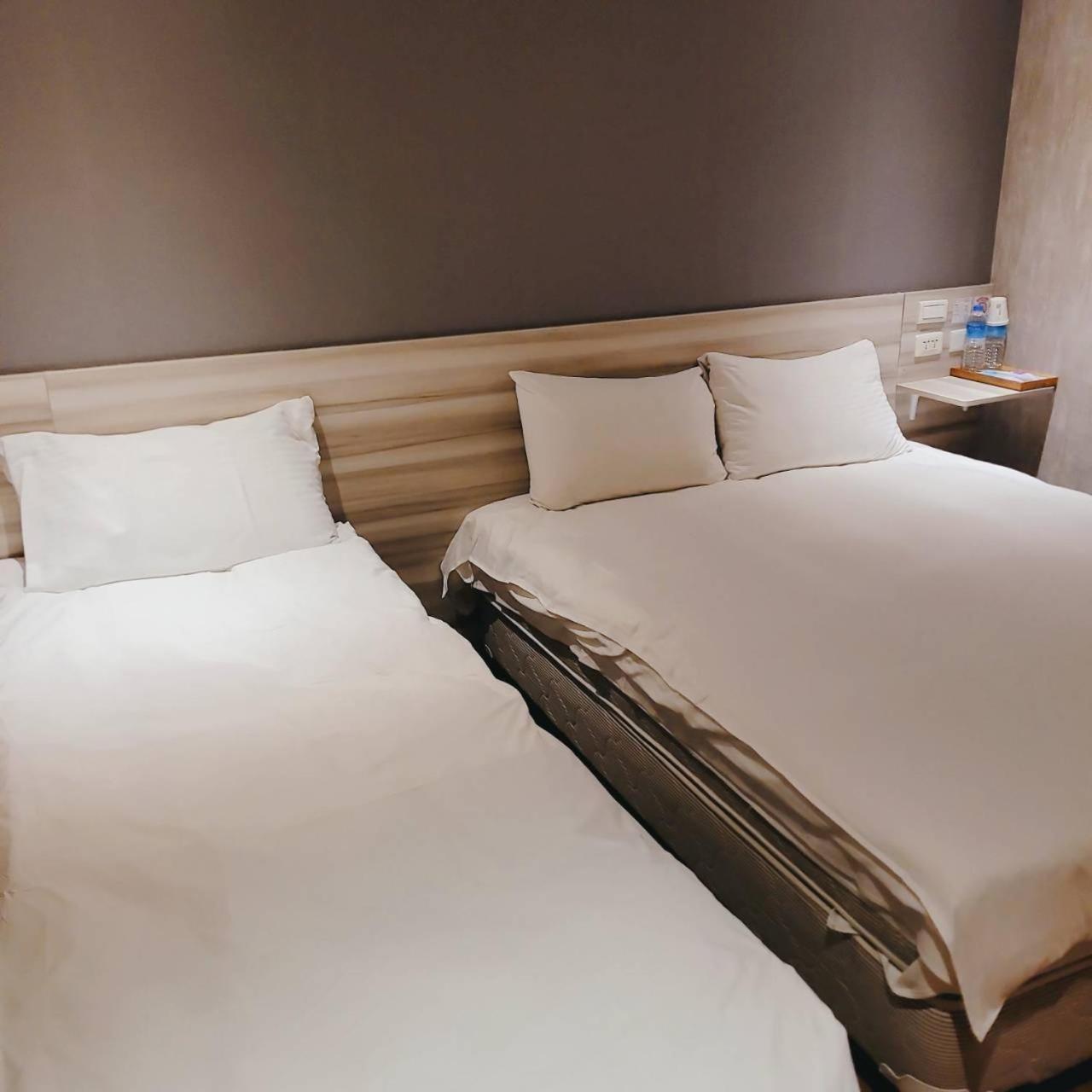 Bed and Breakfast Smile comma Taipei Esterno foto