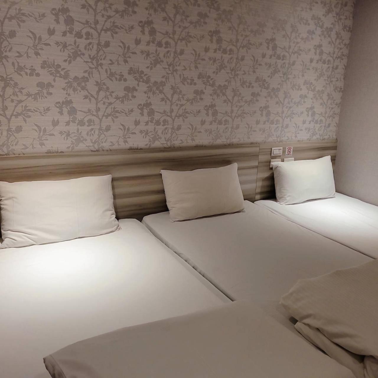 Bed and Breakfast Smile comma Taipei Esterno foto