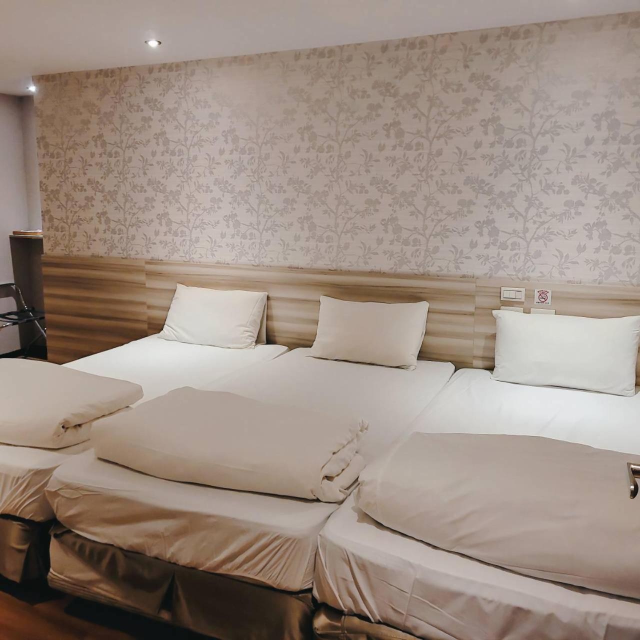 Bed and Breakfast Smile comma Taipei Esterno foto