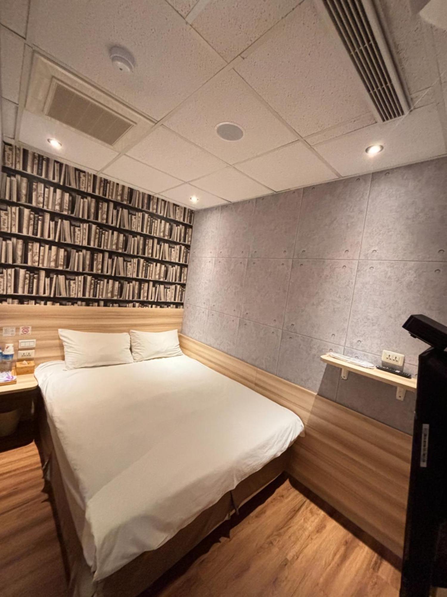 Bed and Breakfast Smile comma Taipei Esterno foto